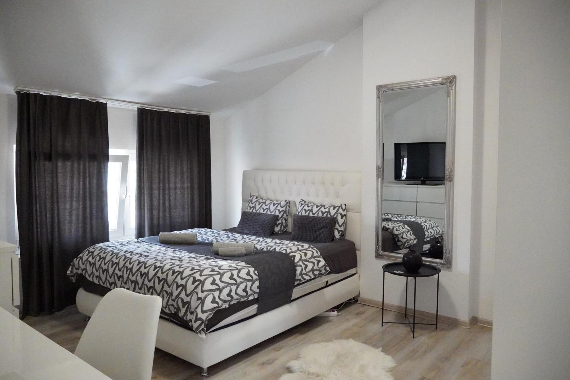 Villa Mahala Сараево Экстерьер фото
